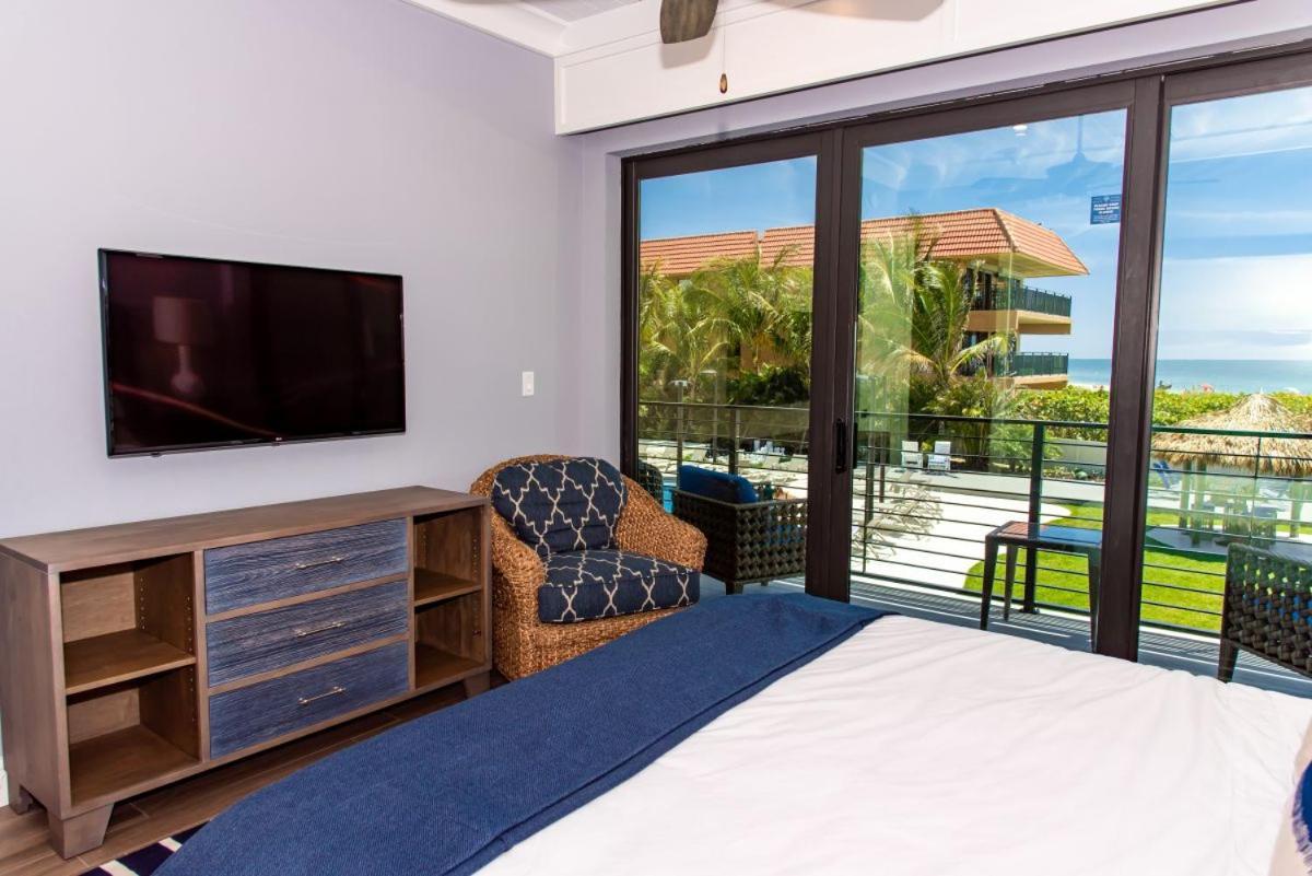 Anna Maria Beach Resort ホームズビーチ エクステリア 写真