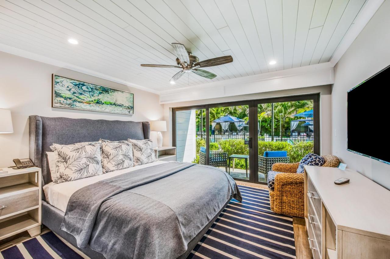 Anna Maria Beach Resort ホームズビーチ エクステリア 写真